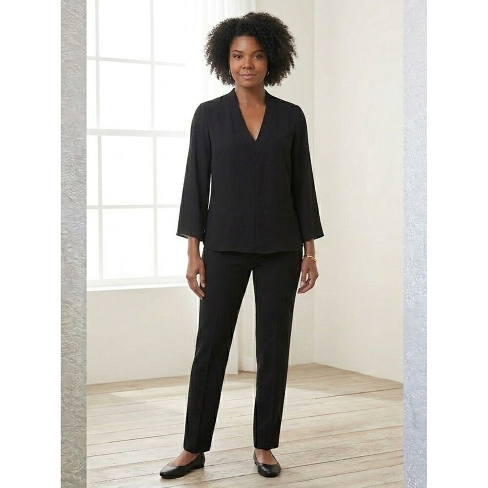 ​Gabrielle Union Black V-Neck Long Bell Sleeve Sleek Blouse M